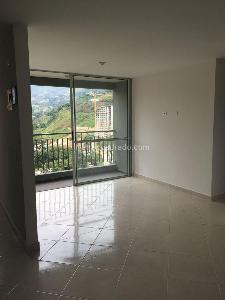 Apartamento en venta en San Gabriel, Itagüí · foto 3 de 13