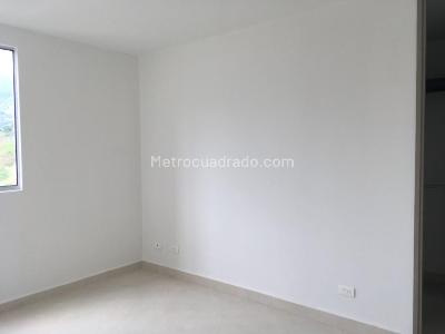 Apartamento en venta en San Gabriel, Itagüí · foto 6 de 13