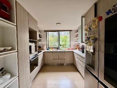 Apartamento en venta en El Poblado Castropol, Medellín · foto 13 de 19