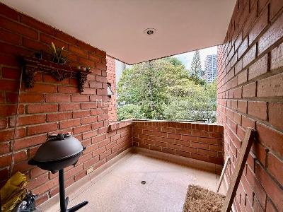 Apartamento en venta en El Poblado Castropol, Medellín · foto 15 de 19