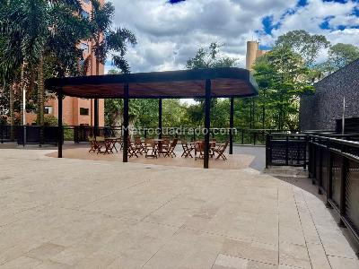 Apartamento en venta en Poblado San Lucas, Medellín · foto 9 de 20