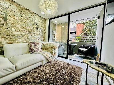 Apartamento de 2 alcobas en venta en Loma De Los Gonzalez, Medellín, 58 m² · foto 7 de 14