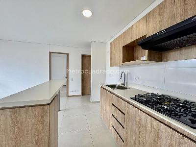 Apartamento en venta en Las Acacias, Itagüí · foto 12 de 13
