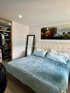 Apartamento de 3 alcobas en venta en Loma De Las Brujas, Envigado, 101 m² · foto 16 de 20
