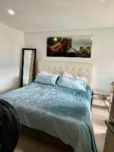 Apartamento de 3 alcobas en venta en Loma De Las Brujas, Envigado, 101 m² · foto 18 de 20