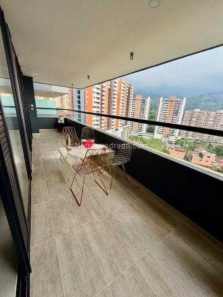 Piso – Envigado, La Paz, Valle de Aburrá - Vista 4
