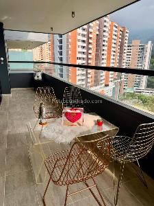 Apartamento de 3 alcobas en venta en Loma De Las Brujas, Envigado, 101 m² · foto 12 de 20