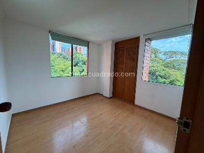 Apartamento en venta en La Abadia, Medellín · foto 18 de 19