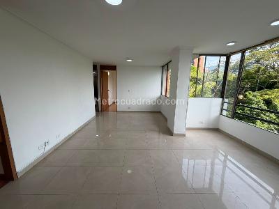 Apartamento en venta en La Abadia, Medellín · foto 9 de 19