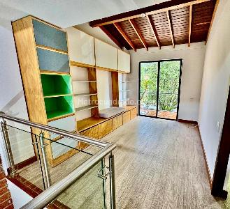 Casa de 3 alcobas en venta en Tierra Prometida, Envigado, 199 m² · foto 15 de 20