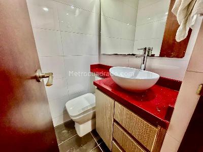 Casa de 3 alcobas en venta en Tierra Prometida, Envigado, 199 m² · foto 6 de 20