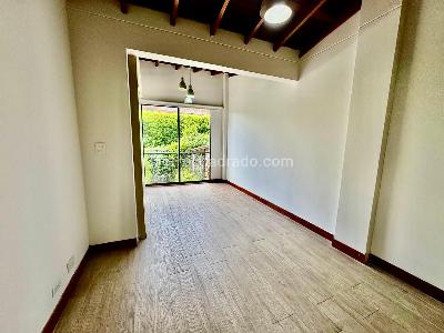 Casa de 3 alcobas en venta en Tierra Prometida, Envigado, 199 m² · foto 9 de 20