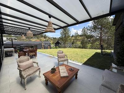 Casa de 3 alcobas en venta en Las Palmas, Envigado, 345 m² · foto 19 de 20