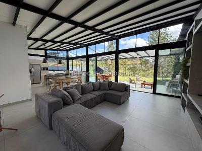 Casa de 3 alcobas en venta en Las Palmas, Envigado, 345 m² · foto 5 de 20
