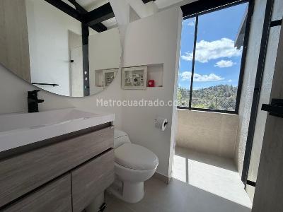 Casa de 3 alcobas en venta en Las Palmas, Envigado, 345 m² · foto 8 de 20