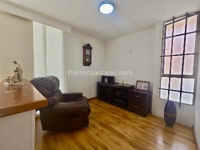 Apartamento de 3 alcobas en venta en Belen Loma De Los Bernal, Medellín, 120 m² · foto 4 de 12