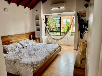 Casa de 3 alcobas en venta en La Visitacion, Medellín, 220 m² · foto 10 de 13