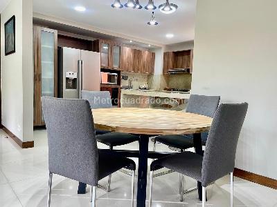 Apartamento de 3 alcobas en venta en Loma Del Chocho, Envigado, 124 m² · foto 9 de 18