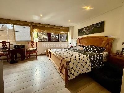 Apartamento de 2 alcobas en venta en El Poblado El Tesoro, Medellín, 230 m² · foto 17 de 20