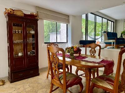 Apartamento de 2 alcobas en venta en El Poblado El Tesoro, Medellín, 230 m² · foto 3 de 20