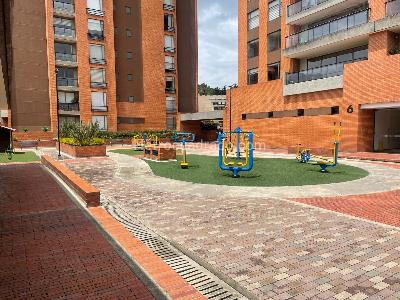 Apartamento de 4 alcobas en venta en Colina Y Alrededores, Bogotá, 109 m² · foto 18 de 20