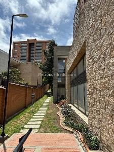 Apartamento en venta en Altos De La Colina, Bogotá · foto 17 de 19