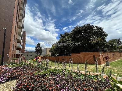 Apartamento en venta en Altos De La Colina, Bogotá · foto 18 de 19