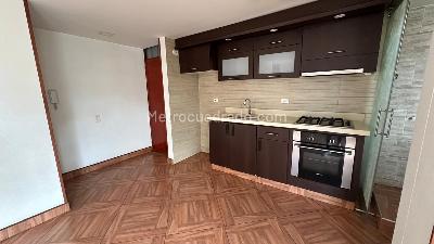 Apartamento en venta en Cantalejo, Bogotá · foto 3 de 20