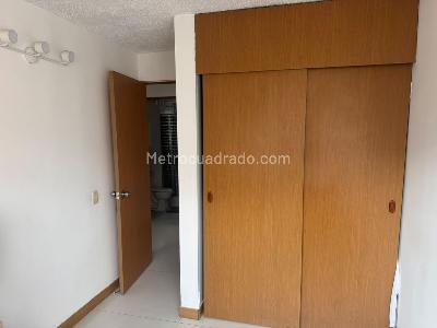 Apartamento de 3 alcobas en arriendo en Sector Mazuren, Bogotá, 54 m² · foto 6 de 11
