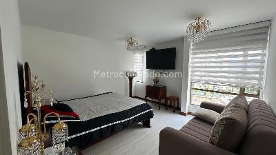 Apartamento de 4 alcobas en venta en Casa Blanca, Bogotá, 156 m² · foto 4 de 15