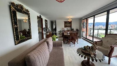 Apartamento de 4 alcobas en venta en Casa Blanca, Bogotá, 156 m² · foto 3 de 15