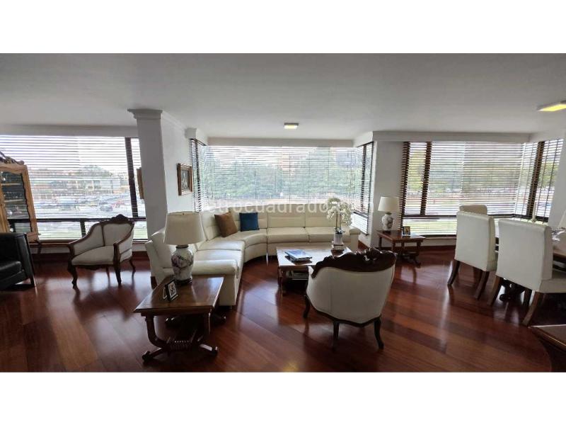 Piso – Bogotá D.C. - Más