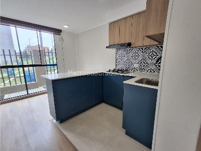 Apartamento de 1 alcoba en arriendo en Veramonte Colina Campestre, Bogotá, 37 m² · foto 2 de 19