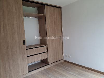 Apartamento de 1 alcoba en arriendo en Veramonte Colina Campestre, Bogotá, 37 m² · foto 9 de 19
