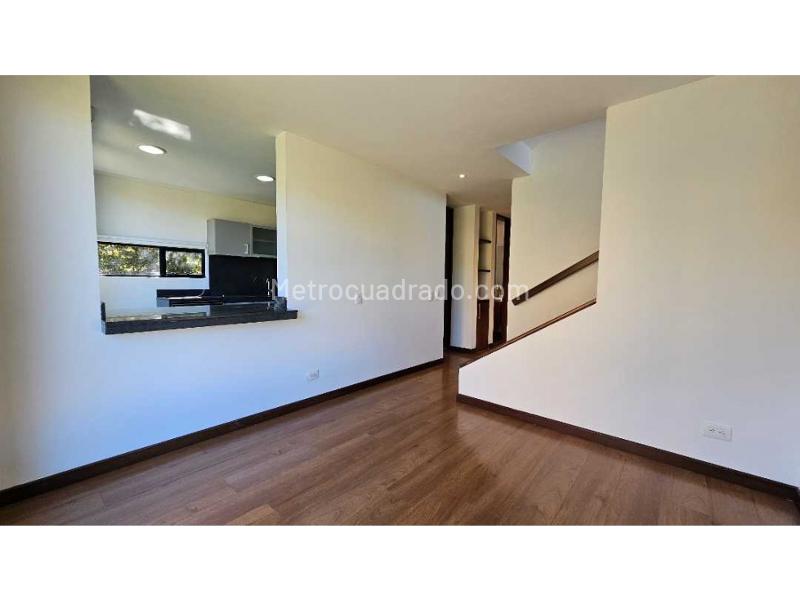 Casa en Arriendo, Yerbabuena, Chía - Więcej