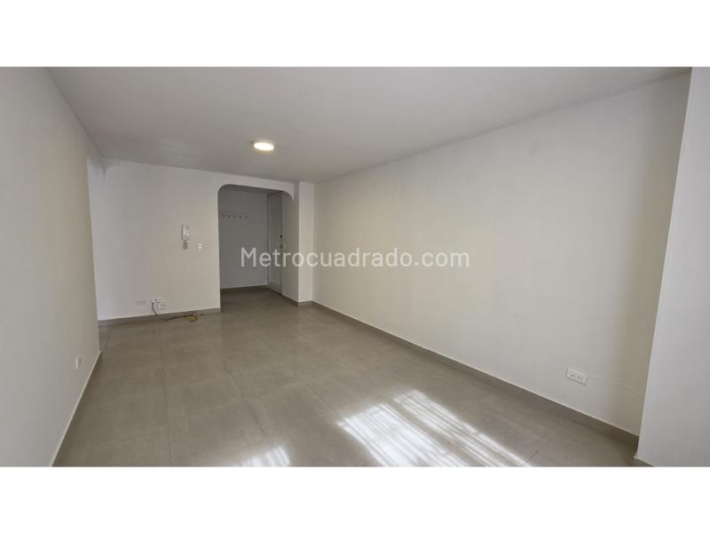 Piso – Bogotá, Cundinamarca, Localidad Puente Aranda - Más