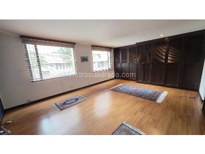 Apartamento en venta en Santa Barbara Central, Bogotá · foto 14 de 20