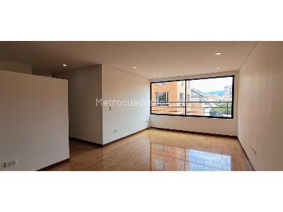 Apartamento en venta en Cedritos, Bogotá · foto 2 de 20