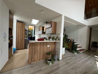 Casa de 3 alcobas en venta en Variante Cajica, Cajicá, 267 m² · foto 10 de 20