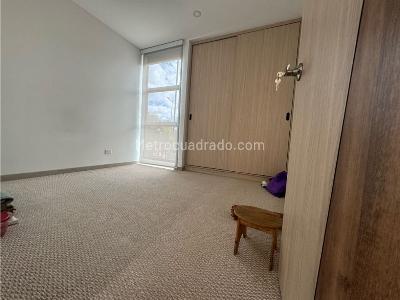 Casa de 3 alcobas en venta en Variante Cajica, Cajicá, 267 m² · foto 16 de 20
