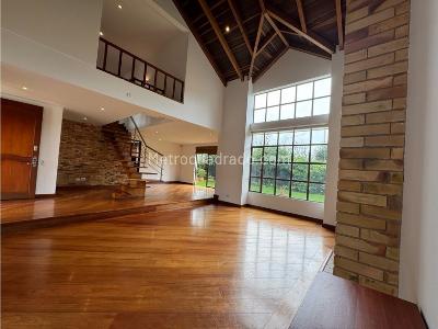 Casa de 4 alcobas en venta en Variante Cajica, Cajicá, 800 m² · foto 4 de 20