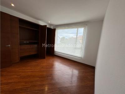 Casa de 4 alcobas en arriendo en Variante Cajica, Cajicá, 800 m² · foto 13 de 20