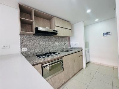 Apartamento de 3 alcobas en venta en Sexta Avenida, Cajicá, 77 m² · foto 2 de 20