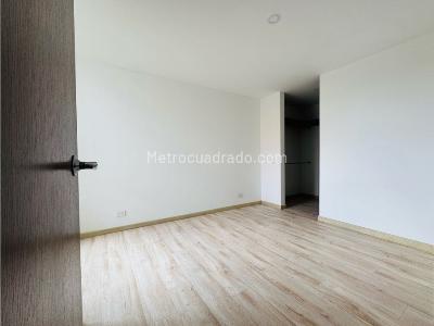 Apartamento de 3 alcobas en venta en Sexta Avenida, Cajicá, 77 m² · foto 19 de 20