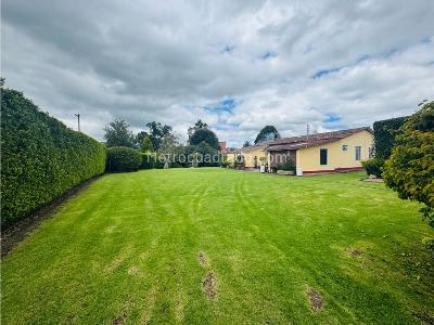 Casa de 3 alcobas en venta en Vereda La Balsa, Chía, 1600 m² · foto 5 de 20