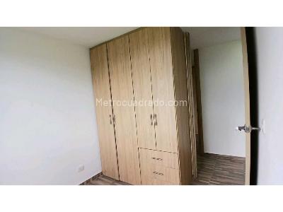 Apartamento de 3 alcobas en venta en Granjita, Cajicá, 45 m² · foto 10 de 14