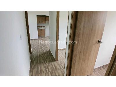 Apartamento de 3 alcobas en venta en Granjita, Cajicá, 45 m² · foto 11 de 14