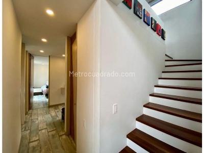 Casa de 3 alcobas en venta en Variante Cajica, Cajicá, 290 m² · foto 12 de 18