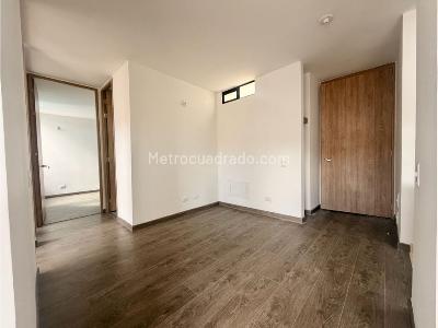 Apartamento de 3 alcobas en venta en Milla De Oro Cajica, Cajicá, 72 m² · foto 4 de 15