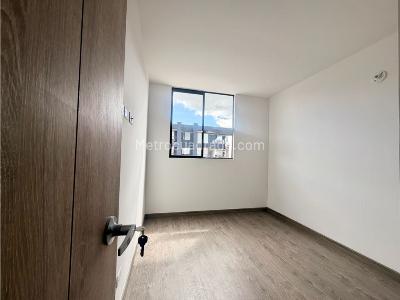 Apartamento de 3 alcobas en venta en Milla De Oro Cajica, Cajicá, 72 m² · foto 9 de 15